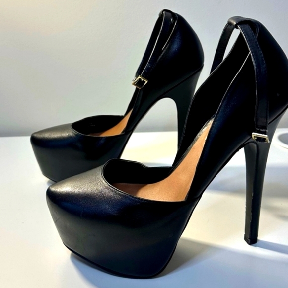 Steve Madden Deeny Stiletto Pumps Smooth Black Leather High Heels - Picture 3 of 11